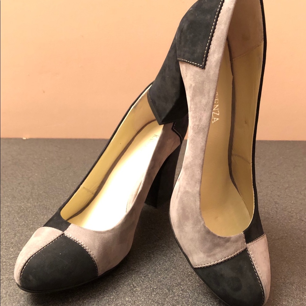 Ramon Tenza Suede Pumps